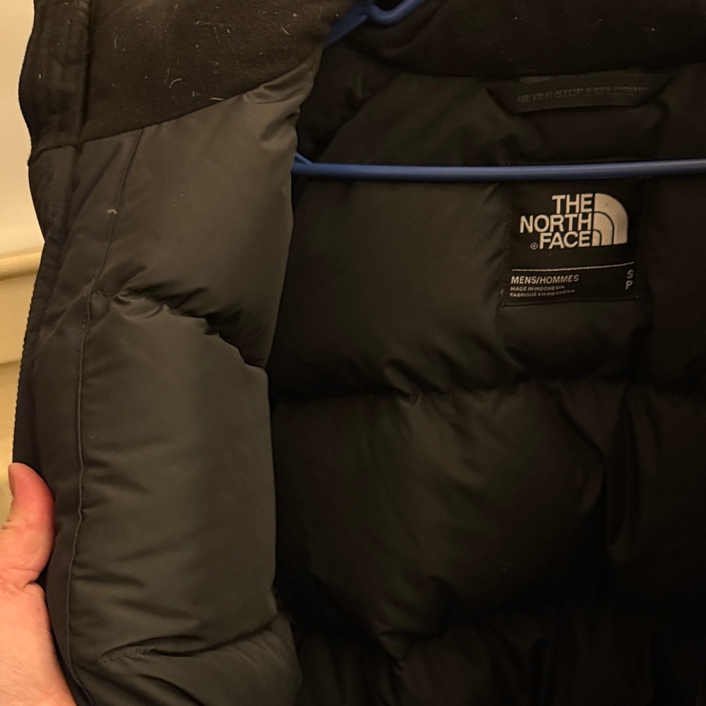 The North Face Black McMurdo Down Parka 550 DryVent Men’s Small - Picture 8 of 10